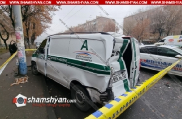 Երևանում բախվել են Mercedes Vito-ն ու 478 երթուղին սպասարկող ավտոբուսը. կան վիրավորներ